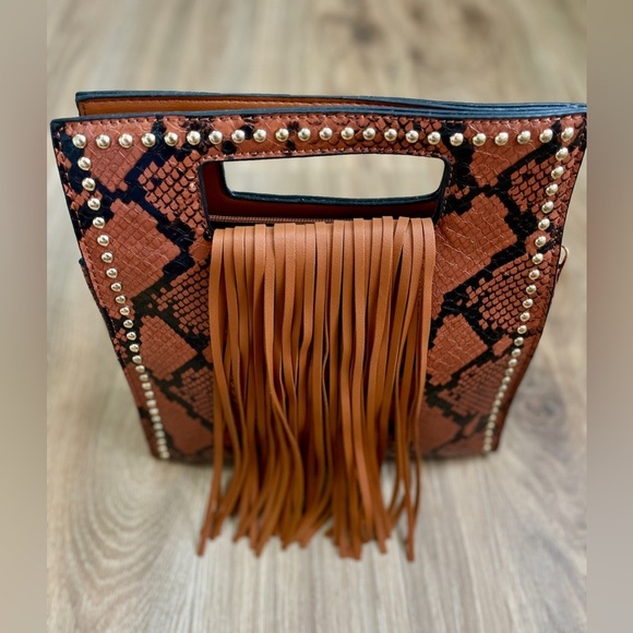 Fringe Accent Snake Print Cut-out Handle 2-Way Medium Satchel MH-D0499 NWOT - Picture 3 of 7